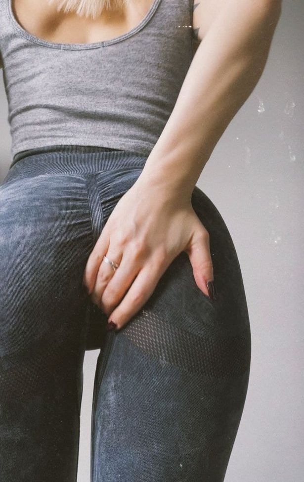 Sorabi desnuda #108133333