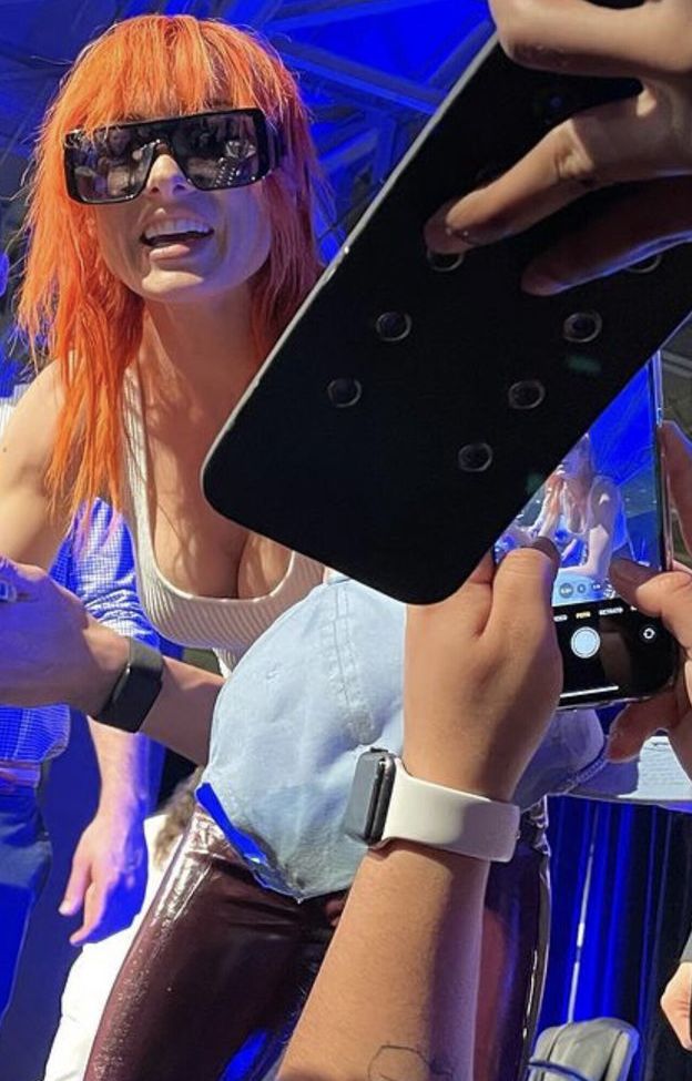 Becky Lynch desnuda #109520956
