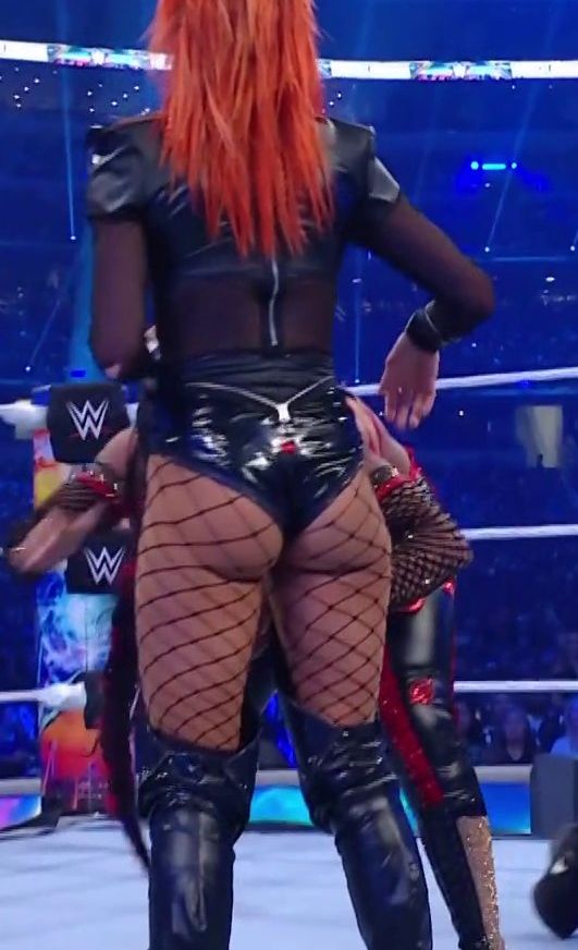 Becky Lynch nackt #109520978