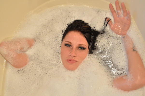 Two Hotties in the Bath #101367580