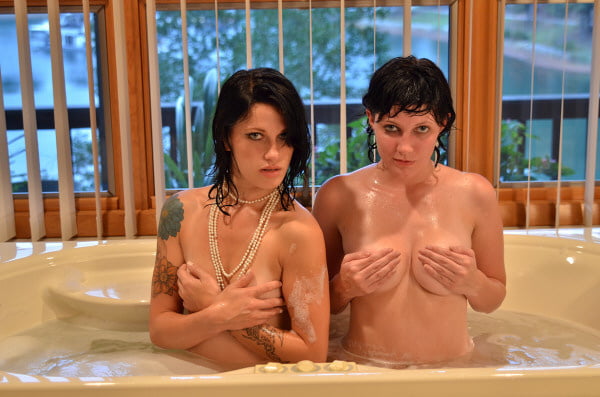 Two Hotties in the Bath #101367787