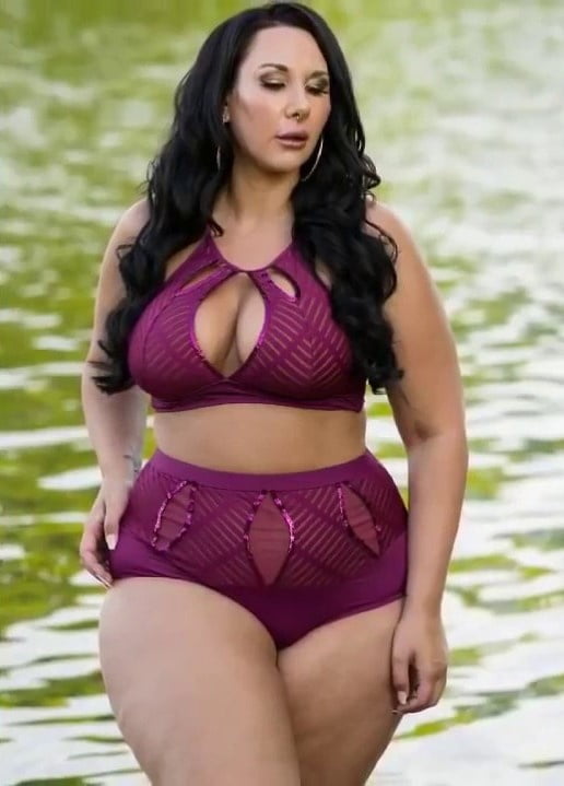 Plus size and curvy #81496760