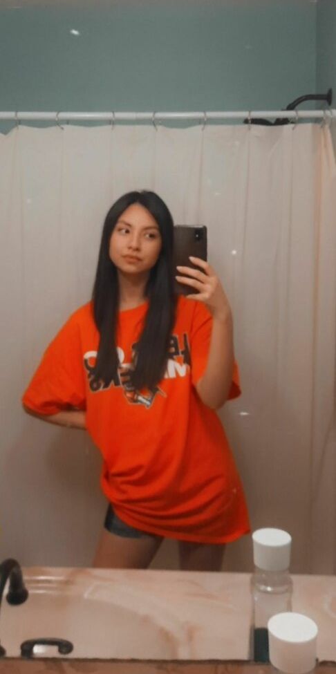 NobodyByMitski nackt #108202034