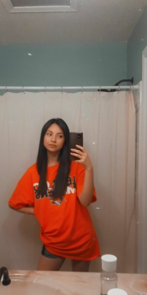 NobodyByMitski nackt #108202035