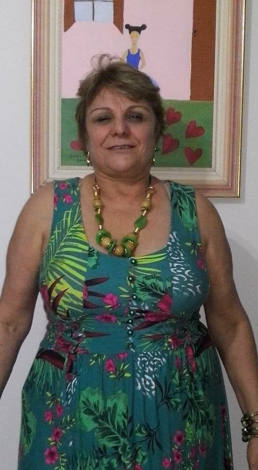 Oma gekleidet 16
 #98121834