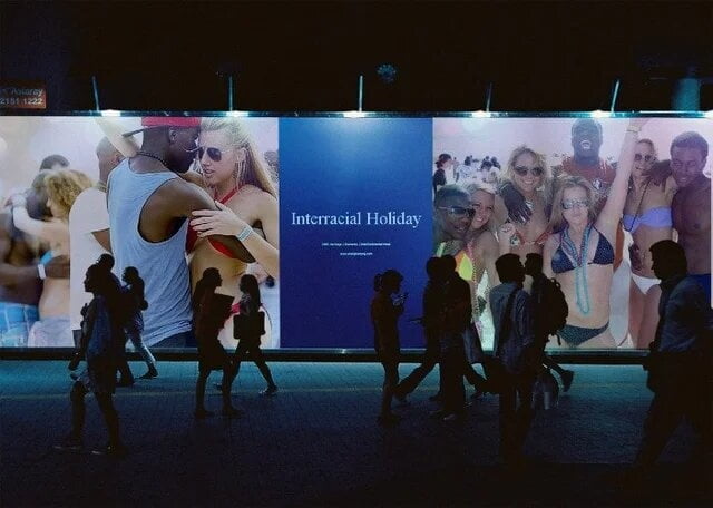 Publicidad interracial
 #89867869