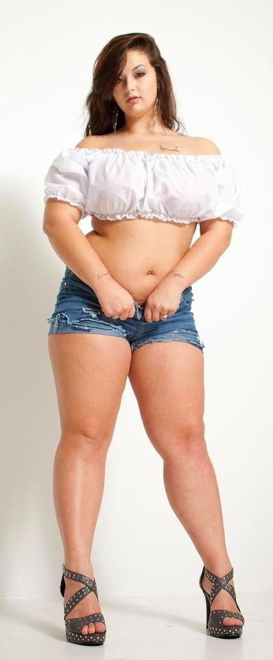 Fianchi larghi - curve incredibili - ragazze grandi - culi grassi (11)
 #98881482