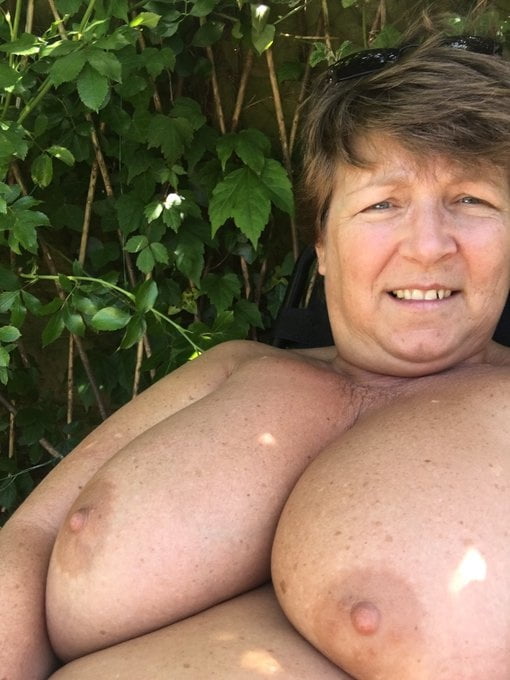 Matures & grannis 479
 #89059809