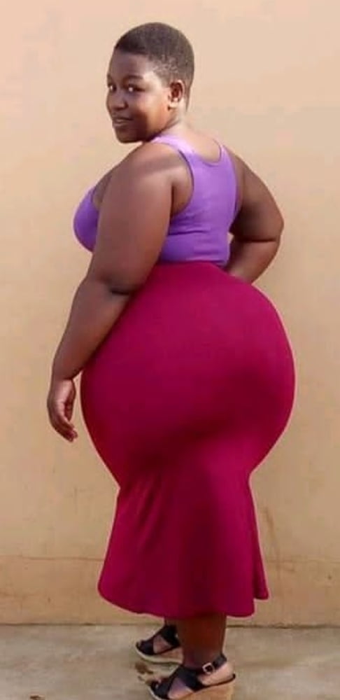Huge booty mega thigh wide hip bbw pear Lindi #103684121