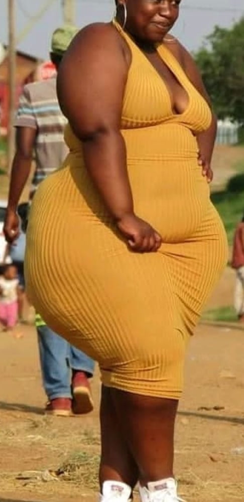 Huge booty mega thigh wide hip bbw pear lindi
 #103684133