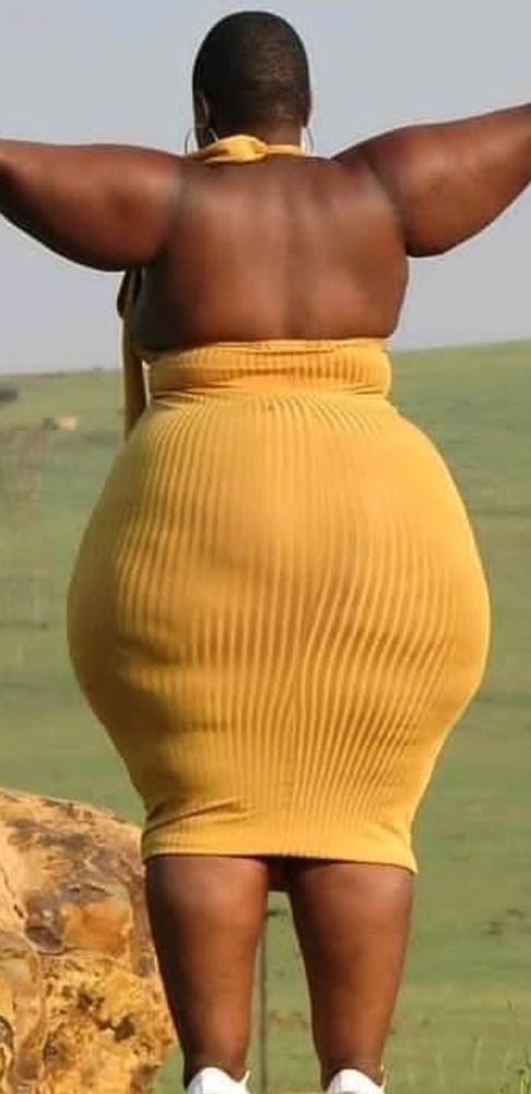 Huge booty mega thigh wide hip bbw pear Lindi #103684150
