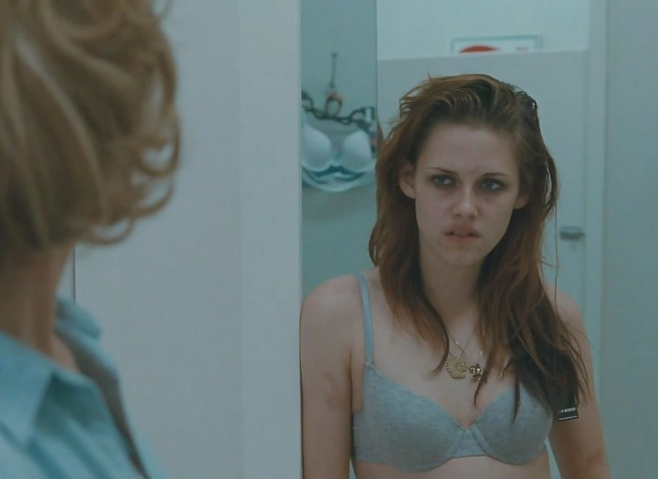 Kristen Stewart Sexy Pics #93796072