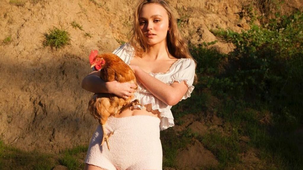 Lily-Rose Depp nude #108412028