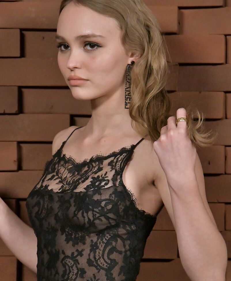 Lily-Rose Depp nude #108412087