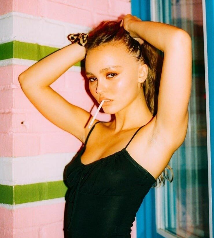 Lily-Rose Depp nude #108412150