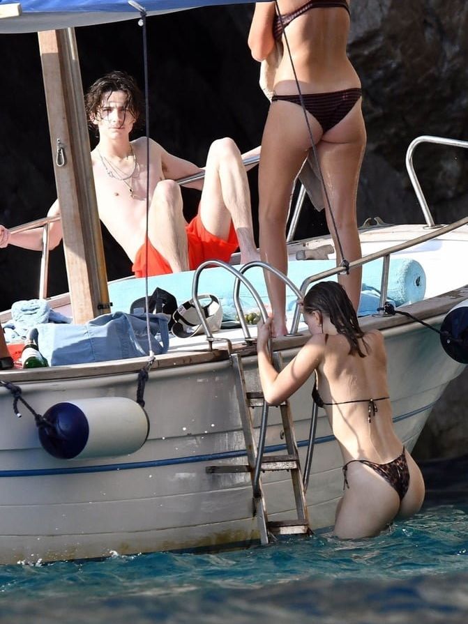 Lily-Rose Depp nude #108412287