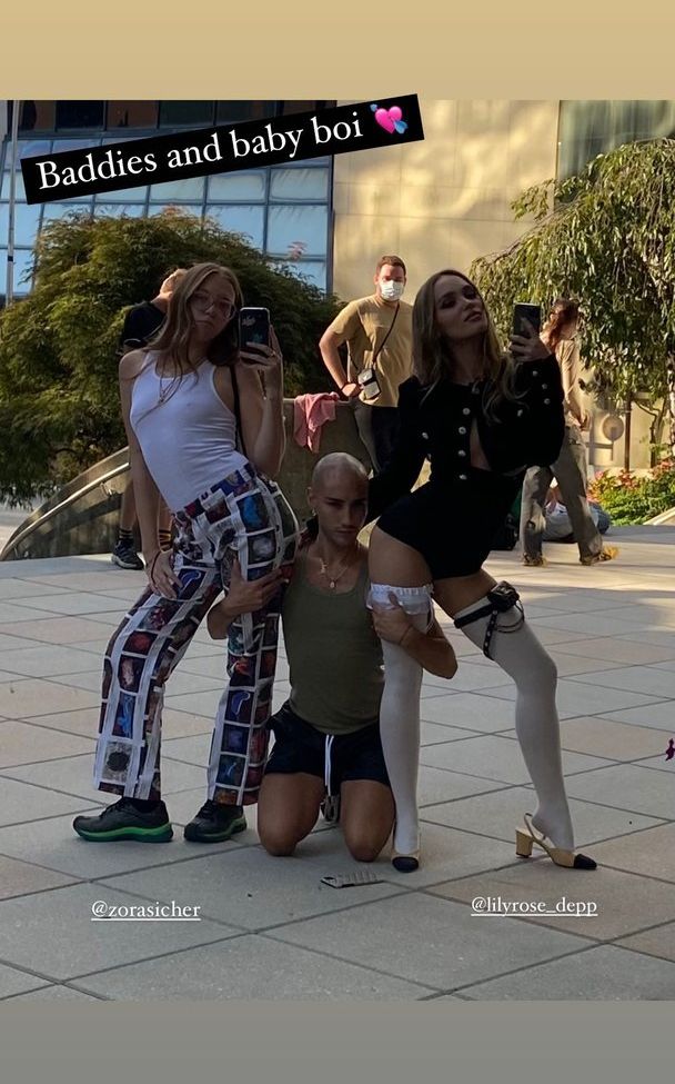 Lily-Rose Depp nude #108412312