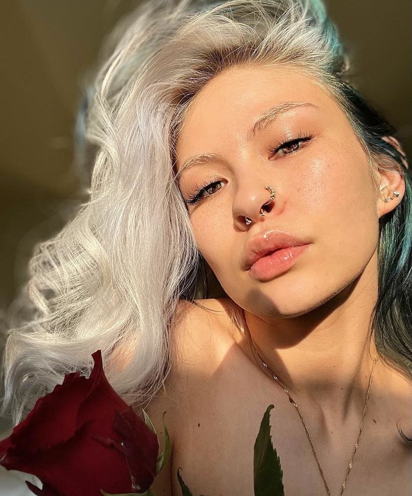 Sunyeosin nackt #108319316