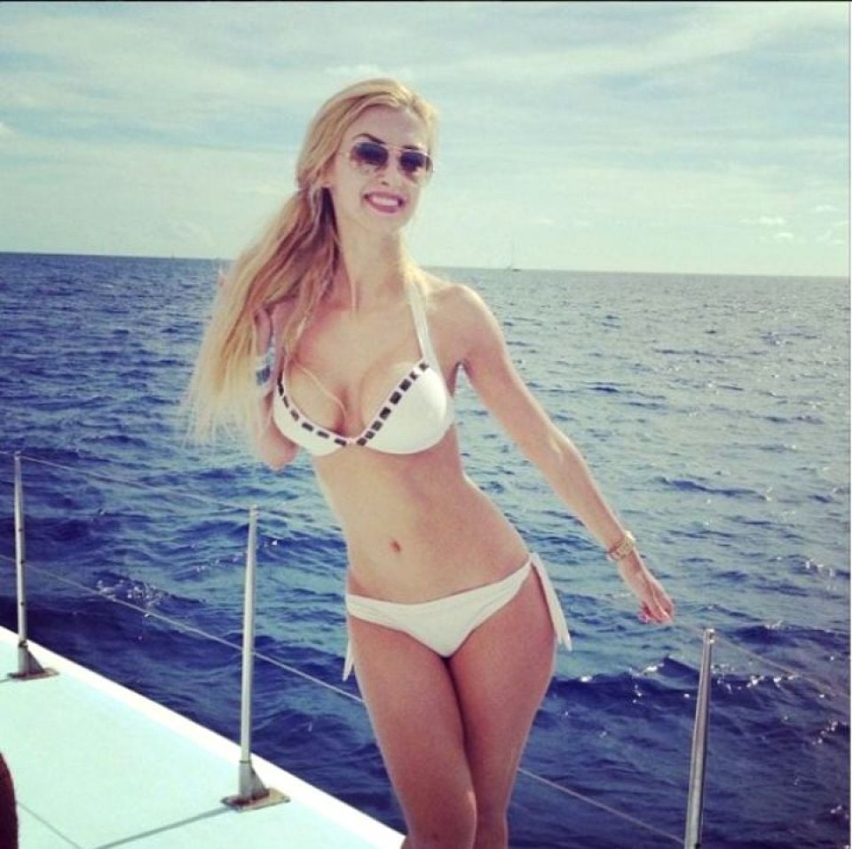 andreea balan #93489026