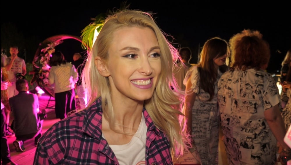 andreea balan #93489062