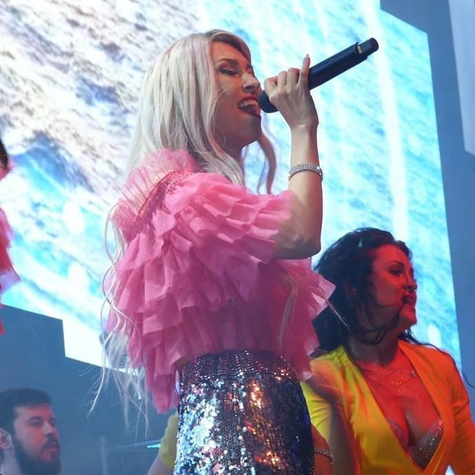 andreea balan #93489132