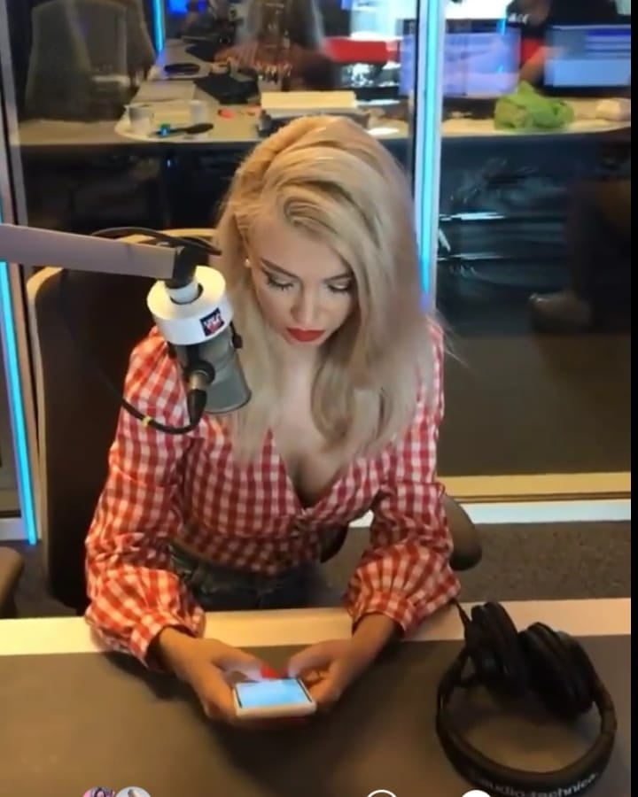 andreea balan #93489198