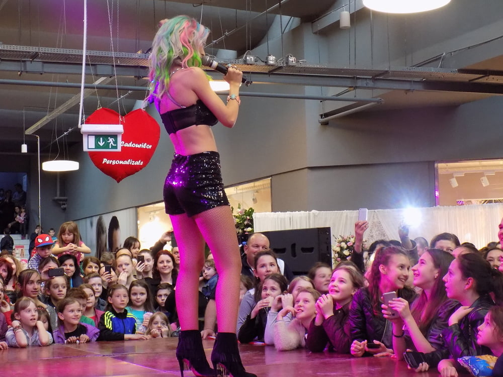 andreea balan #93489541