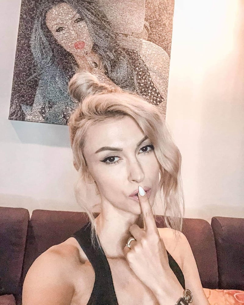 andreea balan #93489962