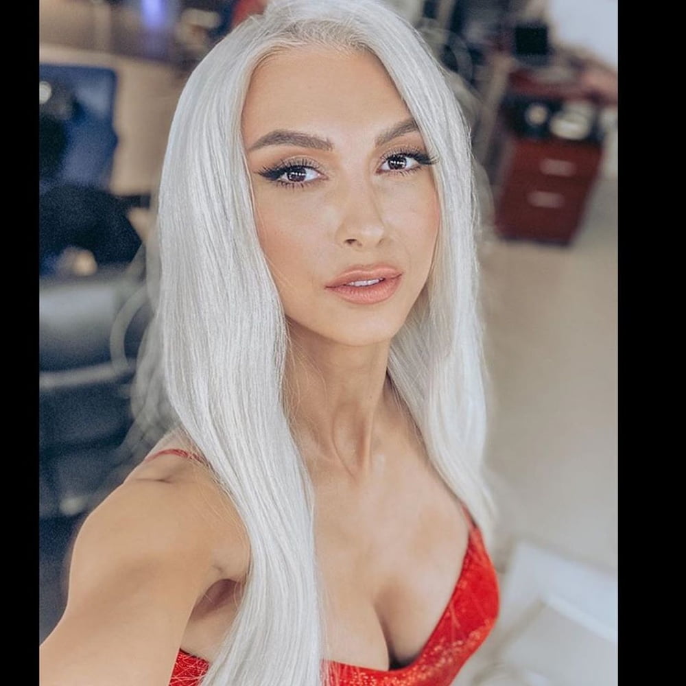 andreea balan #93490310