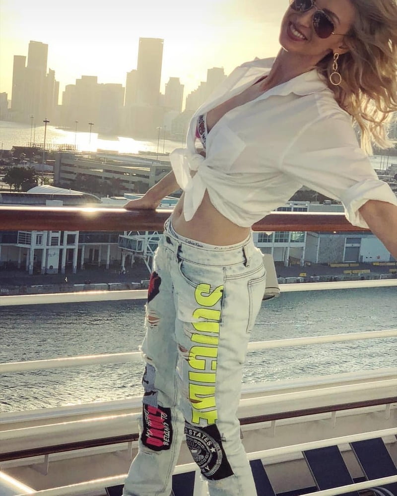 andreea balan #93490320