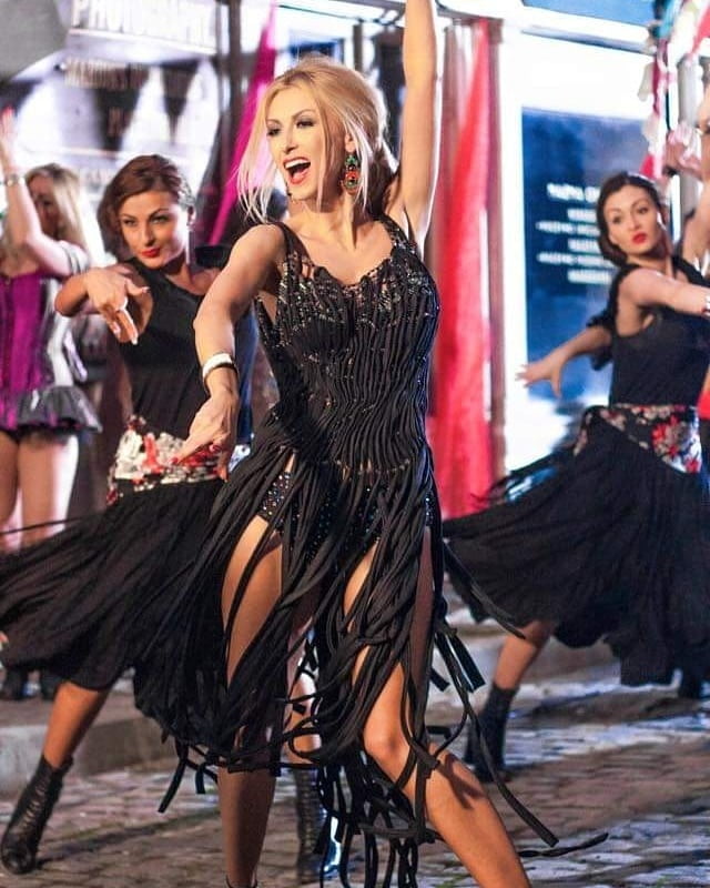 andreea balan #93490335