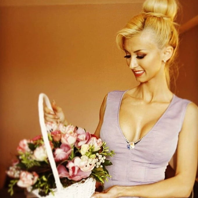 andreea balan #93490339