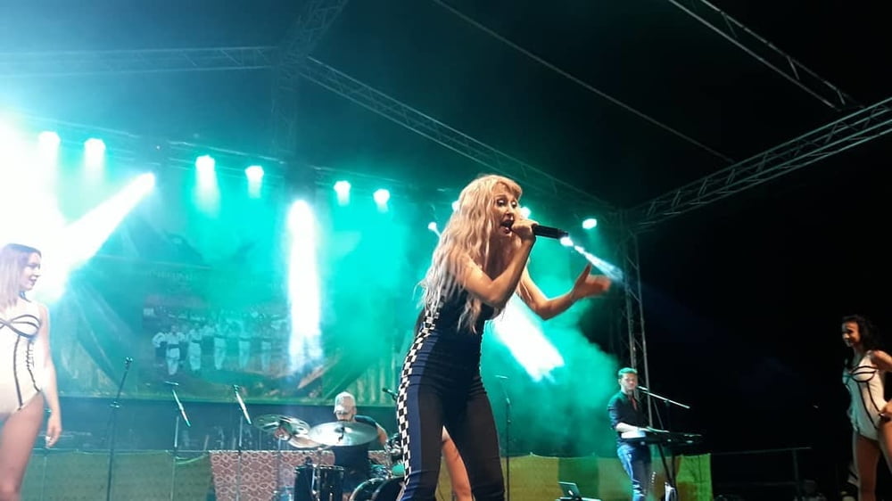 andreea balan #93490359