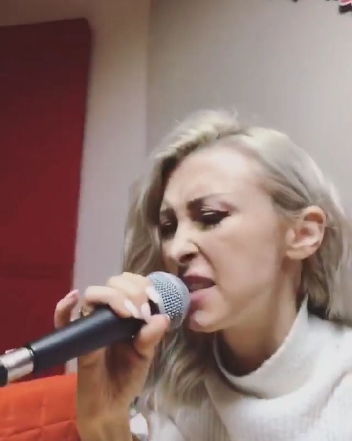 andreea balan #93490365