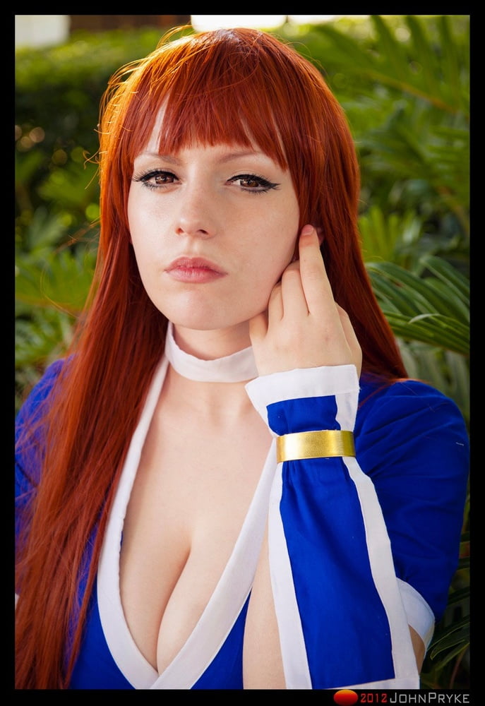 Hot cosplay fille avec gros seins + nu 1
 #91767671