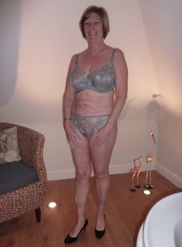 uK wife exposed by her husband #99834747