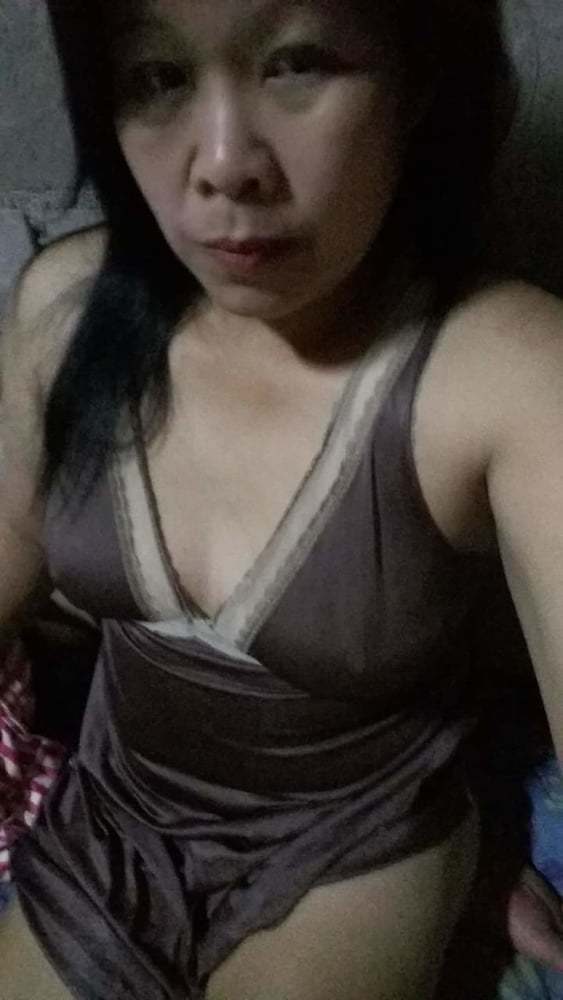 Janda, tetek besar, rumah
 #93828761