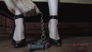 Cóctel diversión dolor tortura femdom humillación jaula de castidad
 #102885137