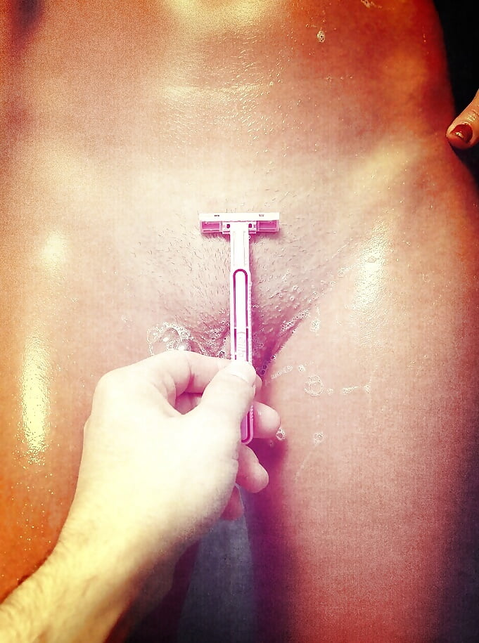 Pubic Trim #98835015