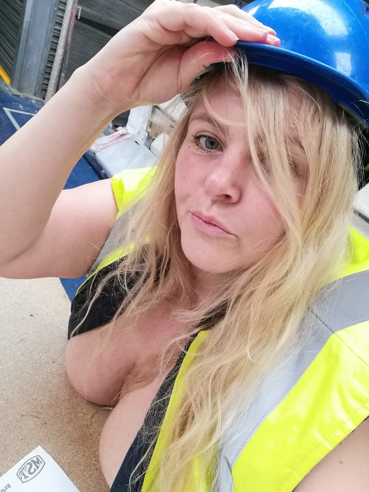 Hard Hat, Hard tits &amp; ass - Blonde haired BBW Mature #106584106