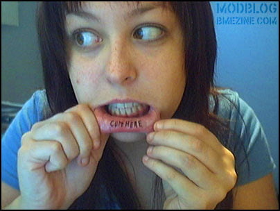 Tatuaje de labios.
 #91696721