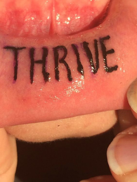 Tatuaje de labios.
 #91696804