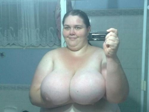 Mature bbw huge boobs bagging for the hurricane #81074975