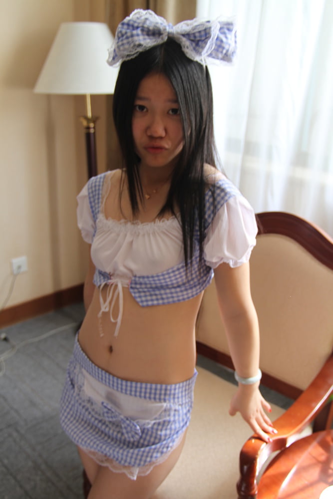 Chinese Amateur-47 #103640311