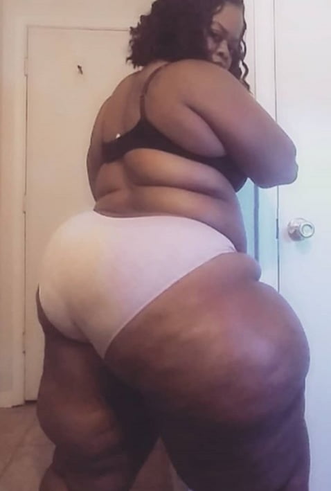 Big thigh énorme booty maga pesr bbw iesha
 #100965761