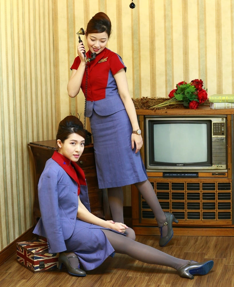 Flugbegleiterinnen in Strumpfhosen - #005 air china girls
 #94077473