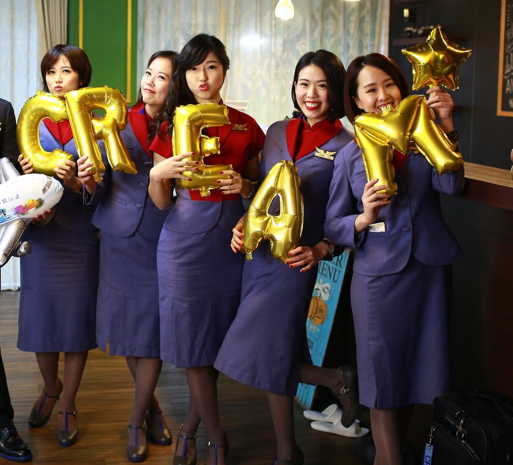 Flugbegleiterinnen in Strumpfhosen - #005 air china girls
 #94077507