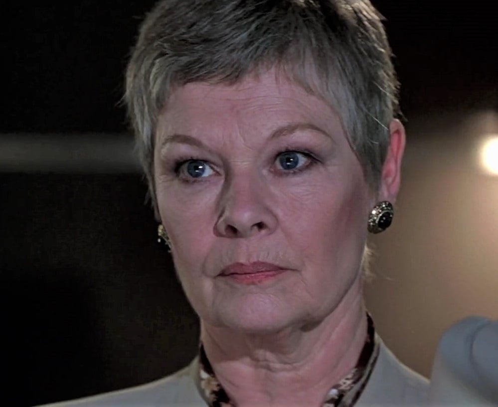 Judi dench als 'm'
 #93435889