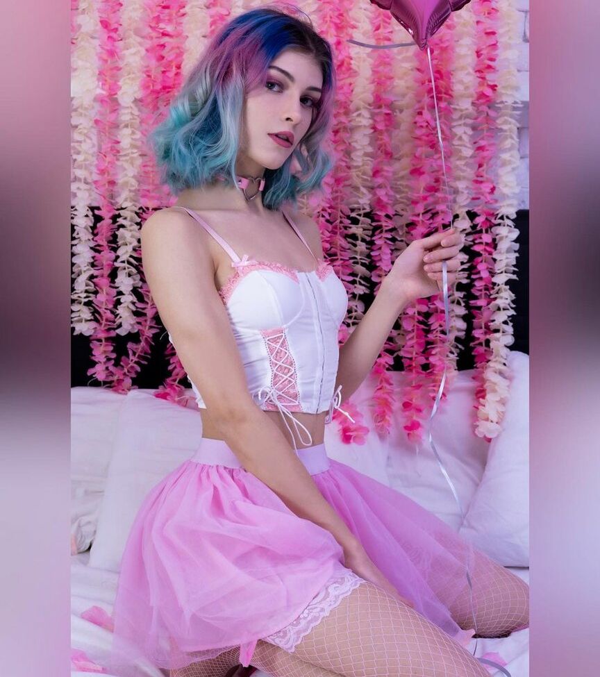 Trixy Blue desnuda #109254016