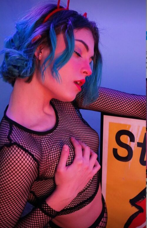 Trixy Blue desnuda #109254124